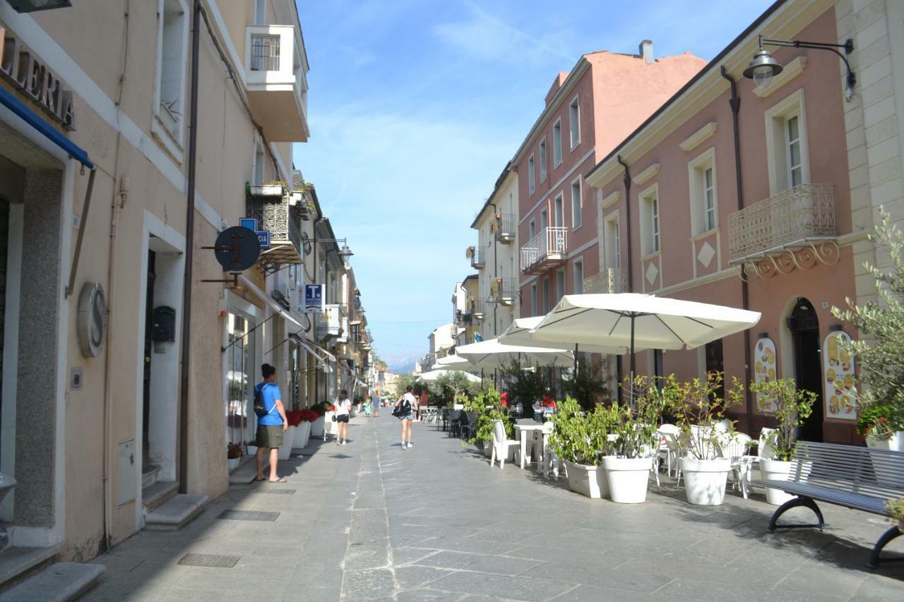 Domo'E Sorres Hotel Olbia Ngoại thất bức ảnh
