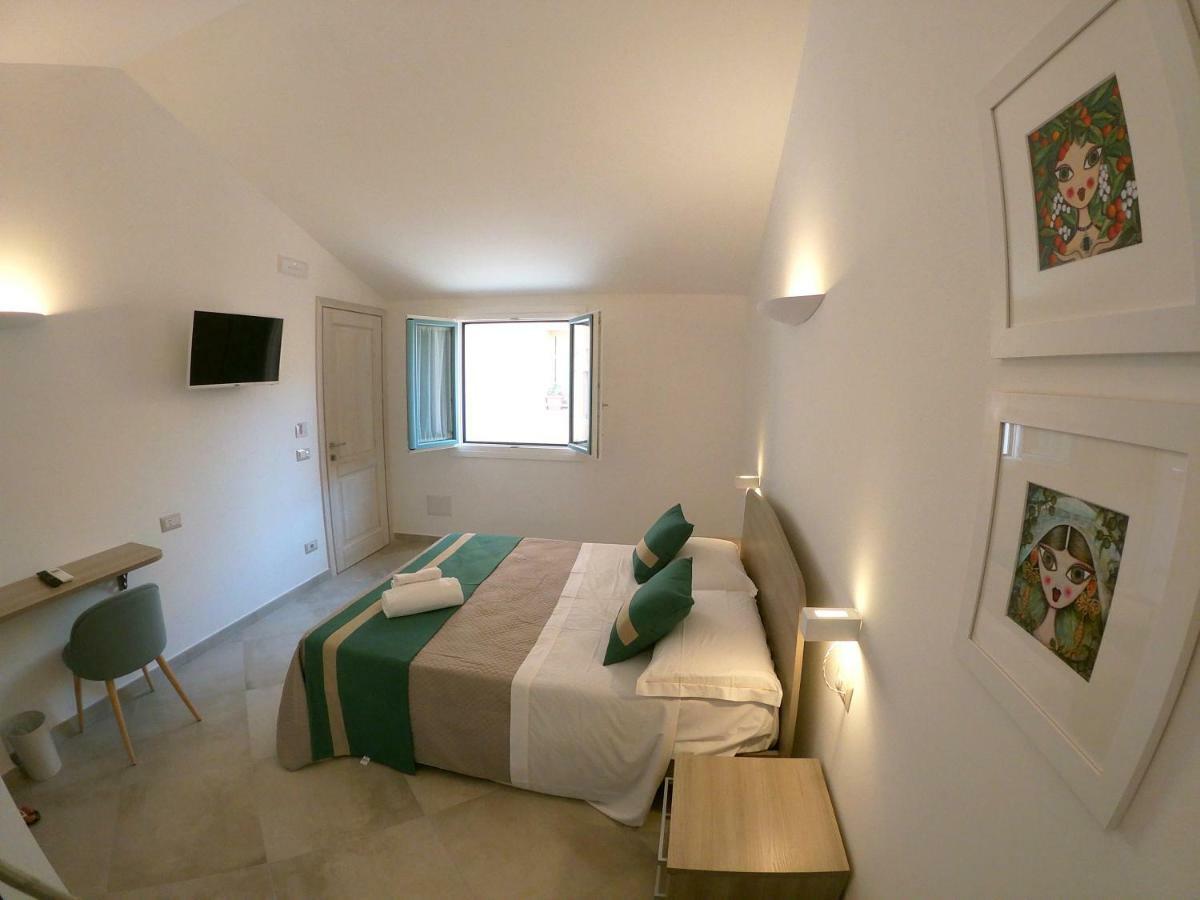 Domo'E Sorres Hotel Olbia Ngoại thất bức ảnh